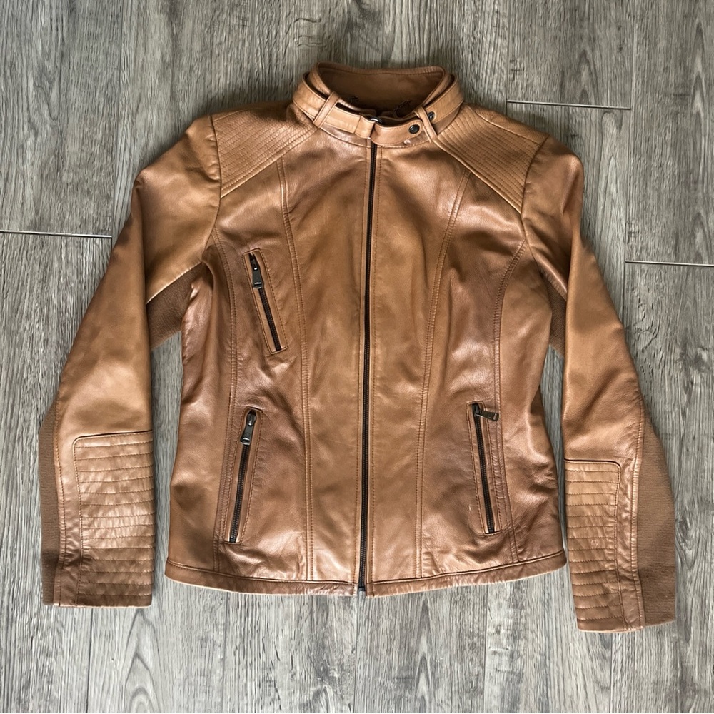 Bernardo Brown Leather Biker Jacket With Removable Collar, Stretch Waist  Sz M